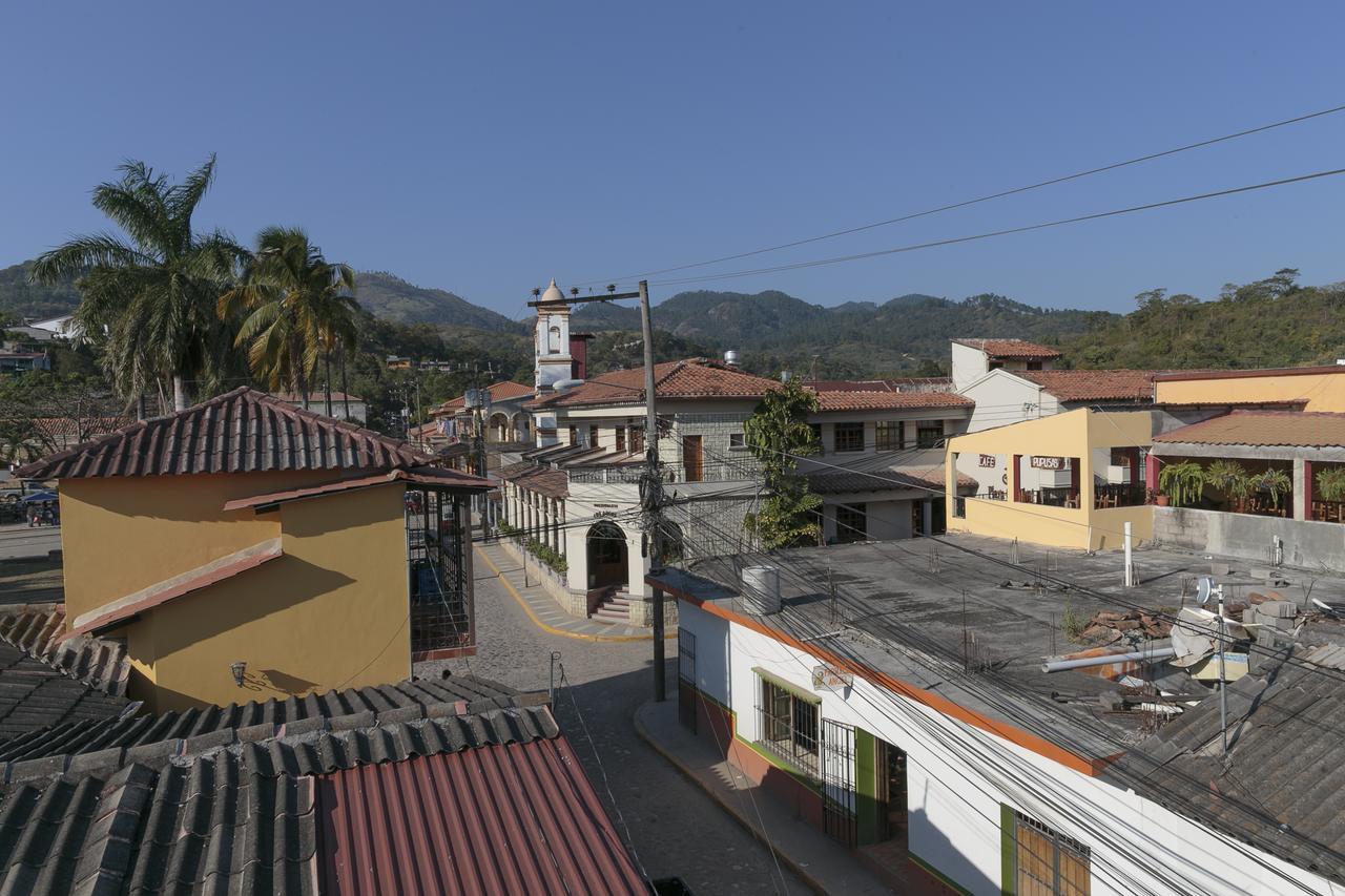 Berakah B&B- Central Park Copán Zewnętrze zdjęcie